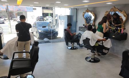 Foto interior da Barbearia Nacuca Loja 2